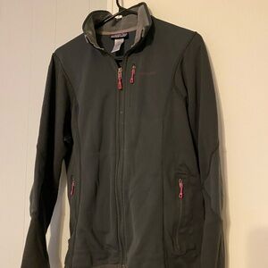 Patagonia Women’s Piton Dark Gray Jacket with Pink Zipper Large